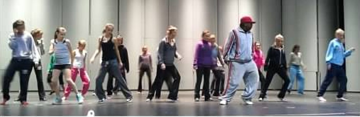 DATDANCINKAT ENTERTAINMENT